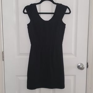 BCBG MAXAZRIA cap sleeze dress